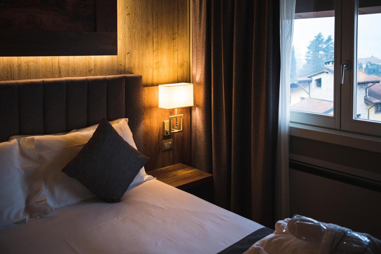 Lake Hotel La Pieve Пизонье Экстерьер фото